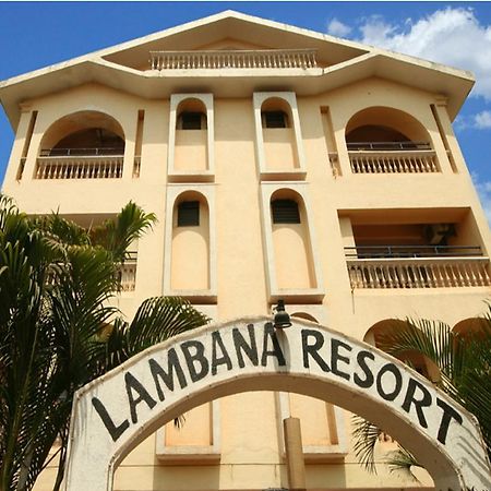 Lambana Resort Calangute Exterior photo
