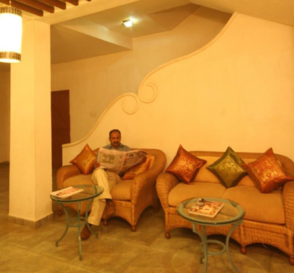 Lambana Resort Calangute Exterior photo
